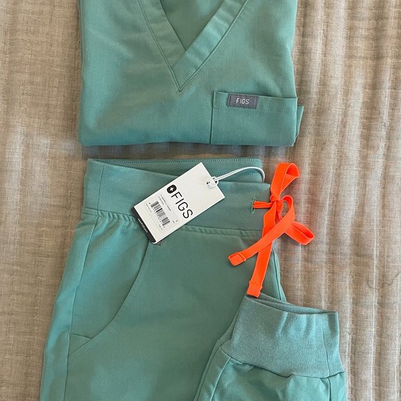 Figs Other Figs Jade Small Set Limited Edition Color Poshmark